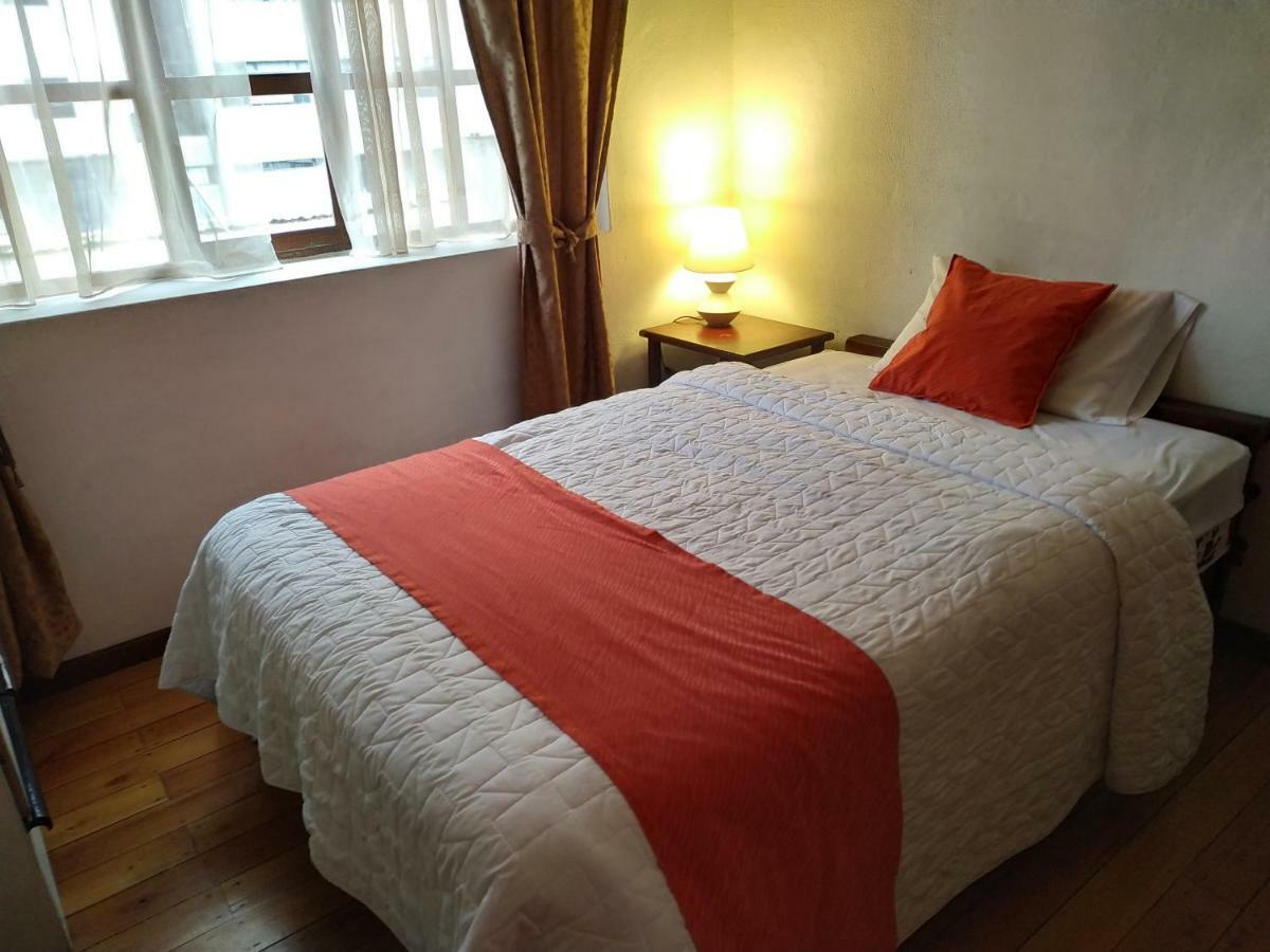 Puembo Aleida'S Hostal מראה חיצוני תמונה