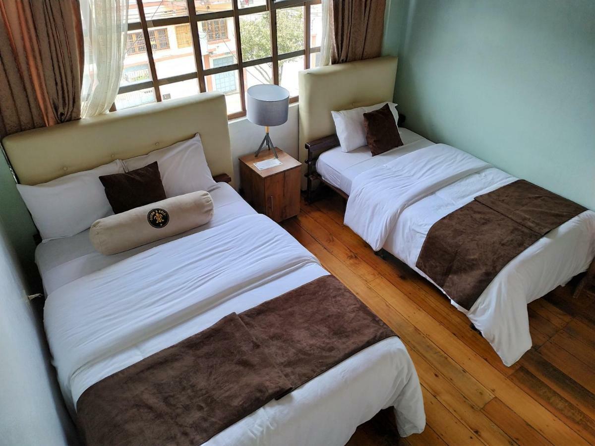 Puembo Aleida'S Hostal מראה חיצוני תמונה