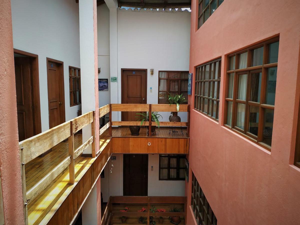 Puembo Aleida'S Hostal מראה חיצוני תמונה