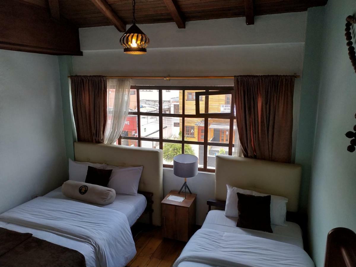 Puembo Aleida'S Hostal מראה חיצוני תמונה