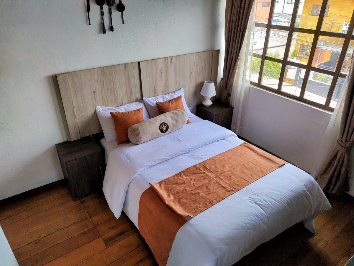 Puembo Aleida'S Hostal מראה חיצוני תמונה