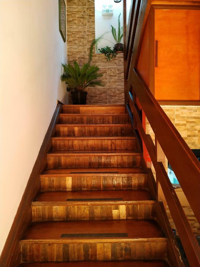 Puembo Aleida'S Hostal מראה חיצוני תמונה