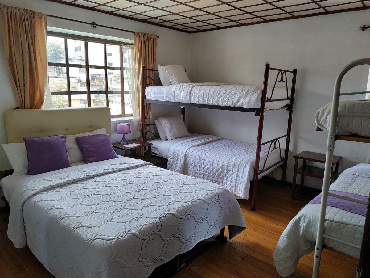 Puembo Aleida'S Hostal מראה חיצוני תמונה